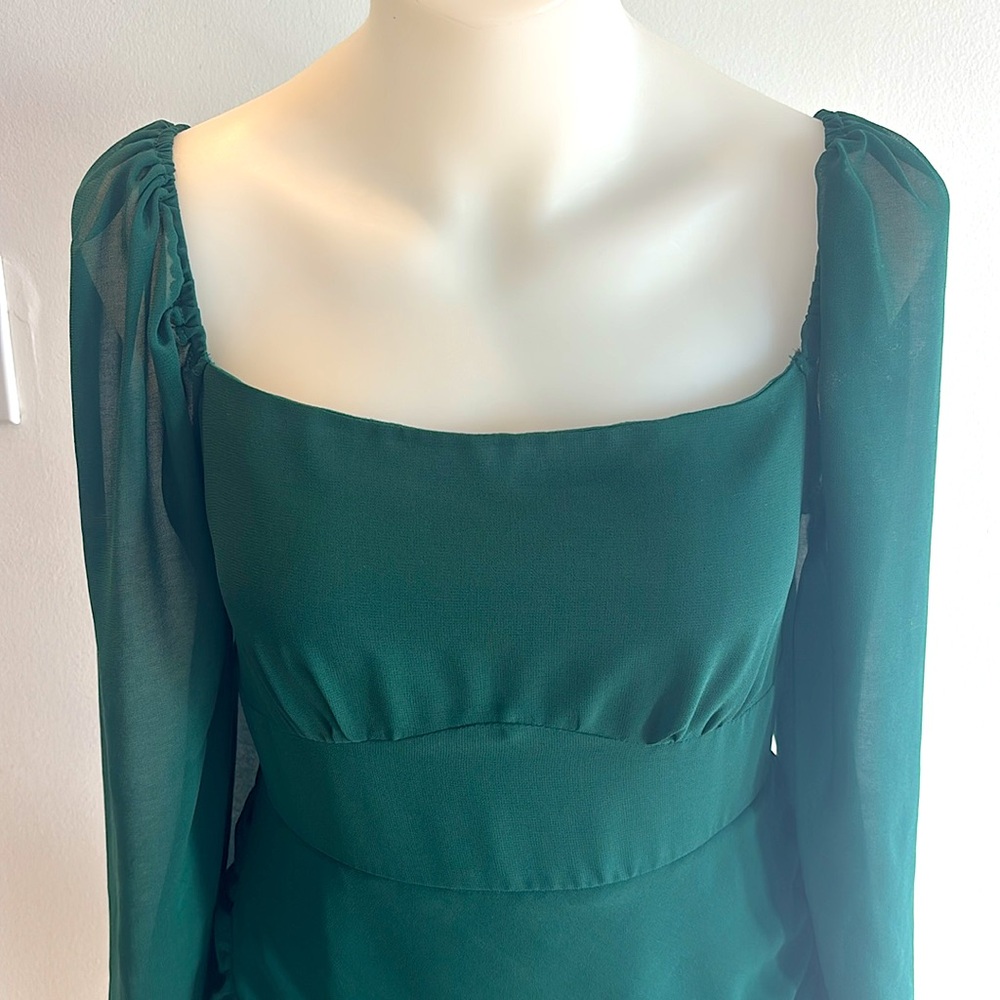 NWOT Elegant Semi Sheer Emerald Dress - Picture 5 of 9